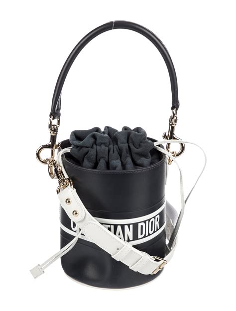 small dior vibe bucket bag